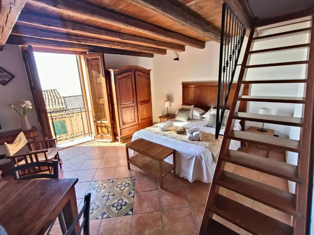 Afena rent bedRooms