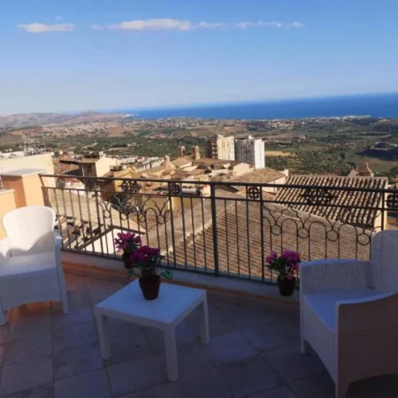 La Perla della Cattedrale luxury home