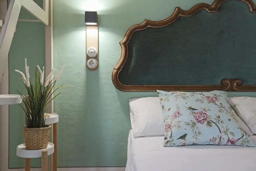 Donna Elena – Epoque Residence
