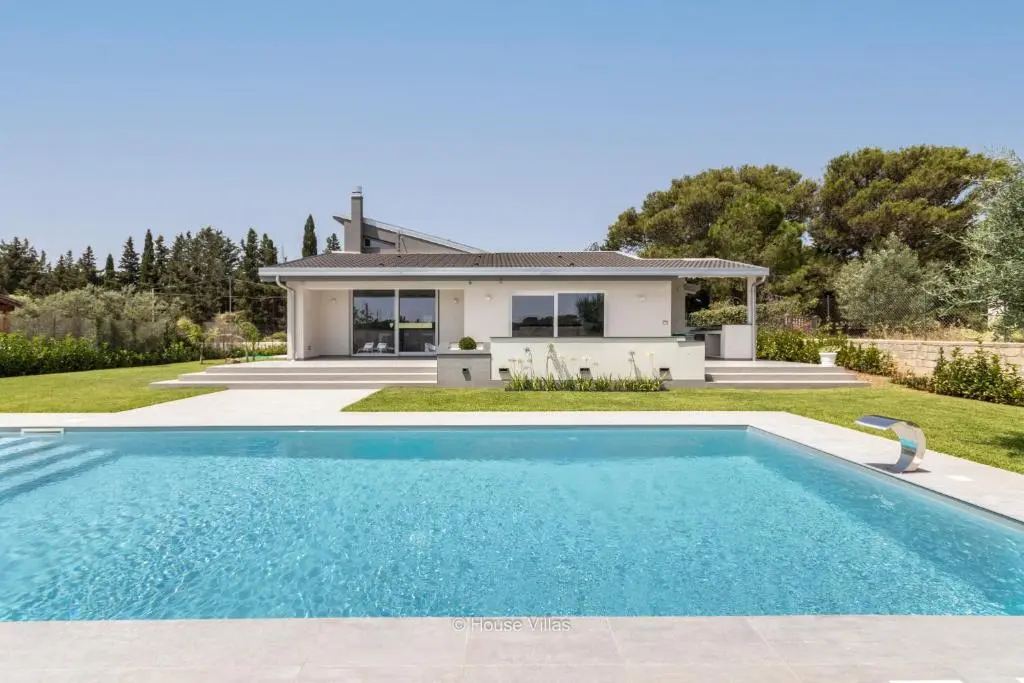 FlaBen Luxury Villa