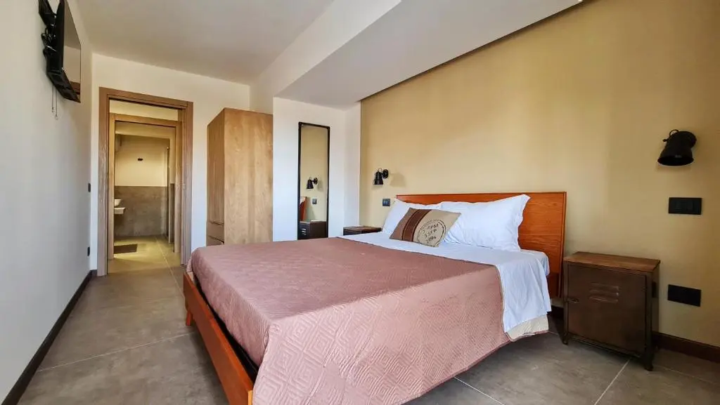 The Blue and Red Rooms – Bed and Breakfast Bagheria – B&B –