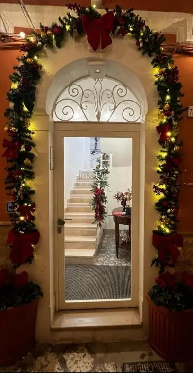 Porta piccola Luxury Home