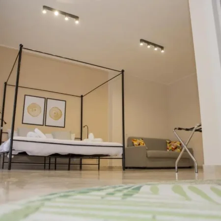 Quinto Apartments