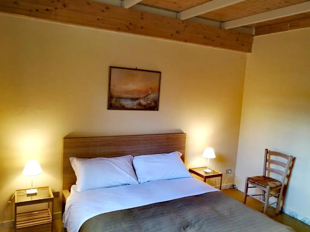 Brezzolina Apartment With Parking
