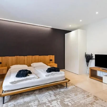 Apartments Cavour