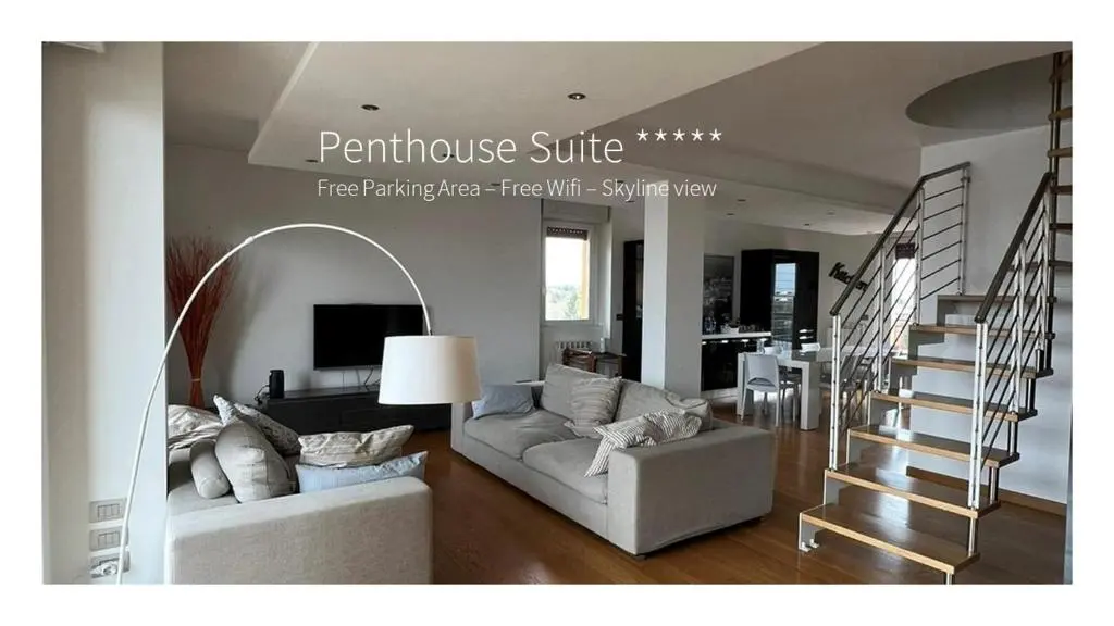 PENTHOUSE SUITE – skyline view