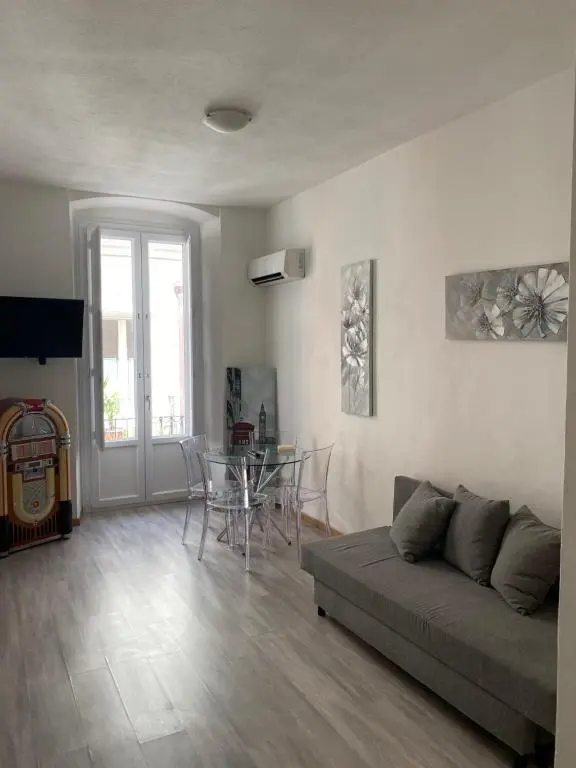 Apartment Cavour 68