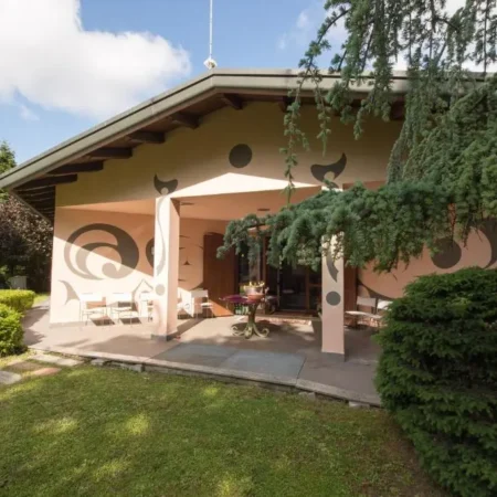 Bed and Breakfast. ViadelGolf41
