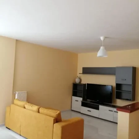La Casa Del Ciliegio / Stanza Eucalipto / Stanza Olmo a Caserta