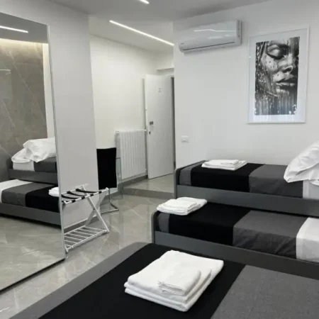 White Elegance Luxury B&B Caserta