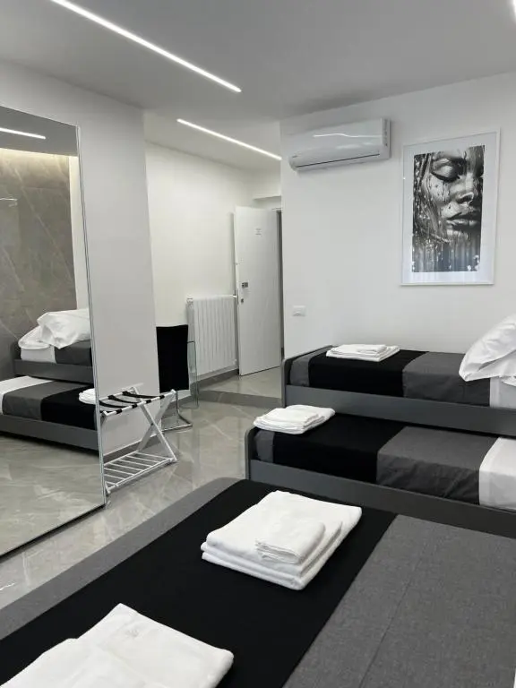 White Elegance Luxury B&B Caserta