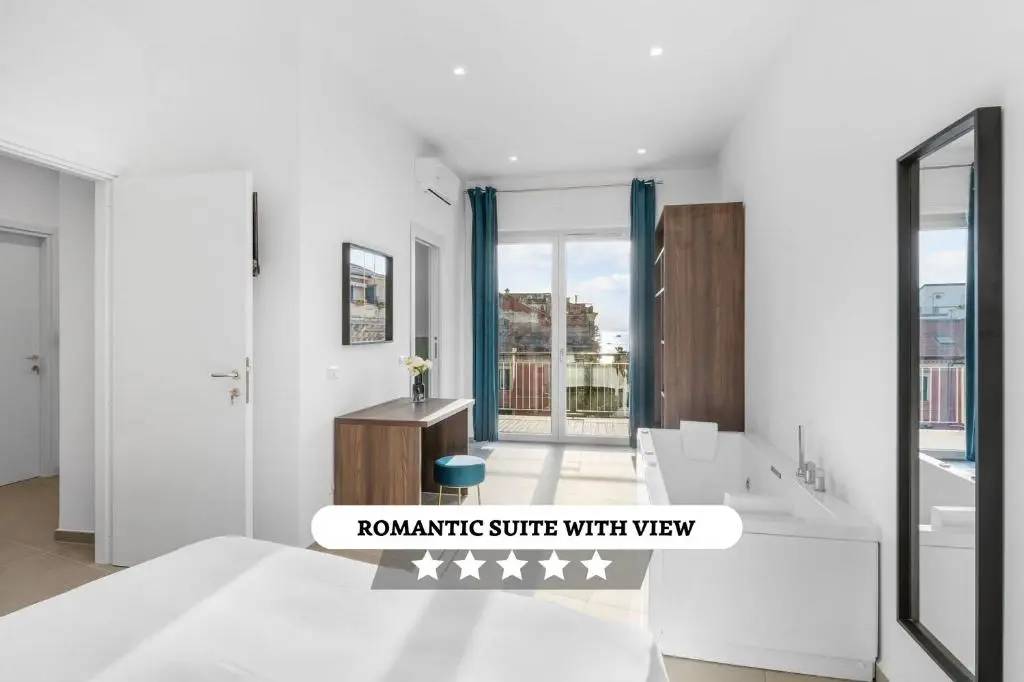 Pangea Luxury Rooms