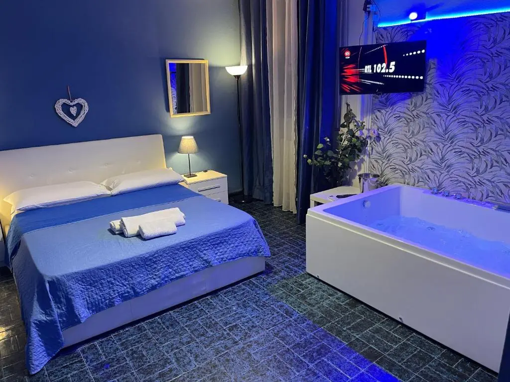 Etnea Glamour house