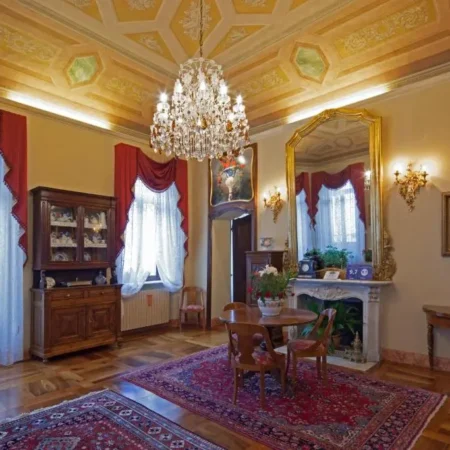 Contrada dei Giardini