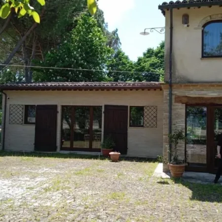 Casale sul Clitunno