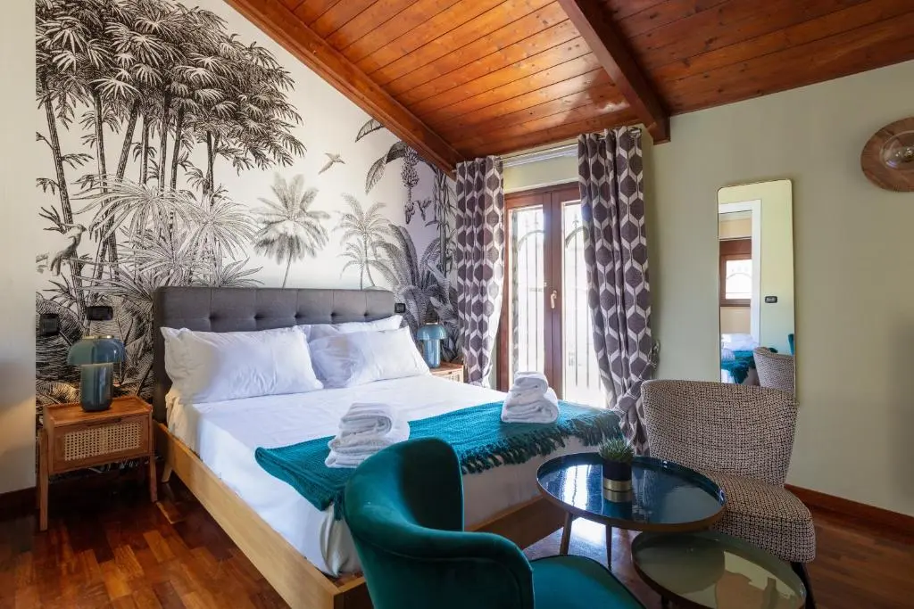Pavean Suites