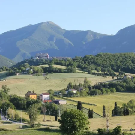 Mansarda Viti – Sguardo su Frontone
