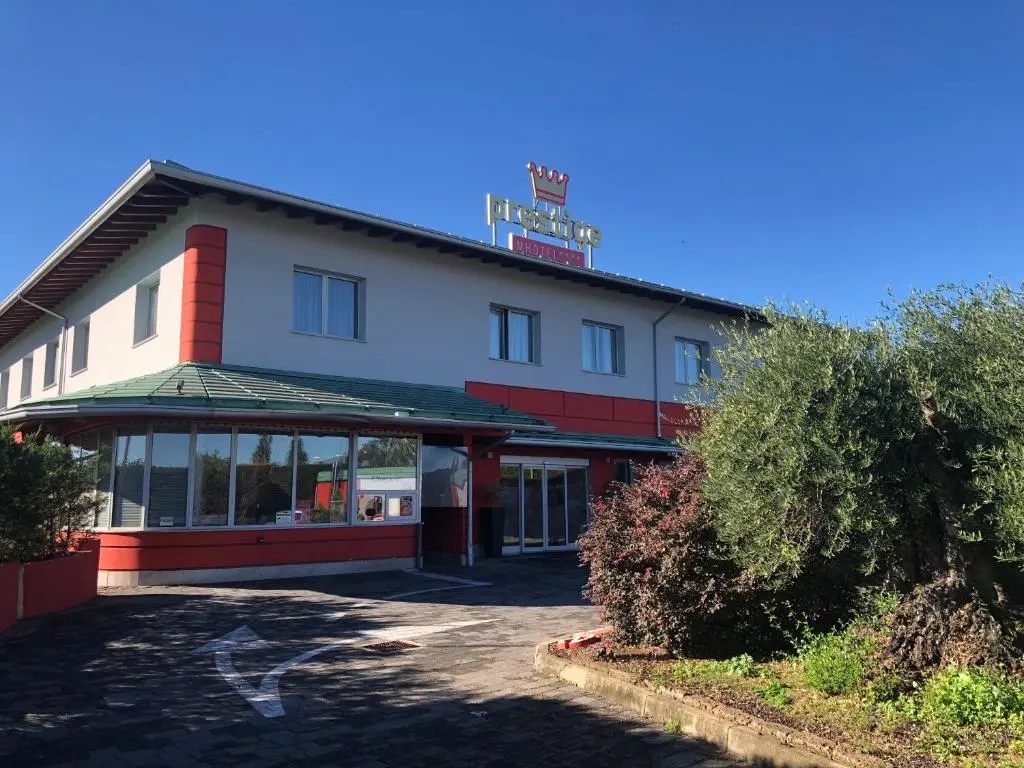 Motel
