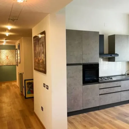 The ApARTment