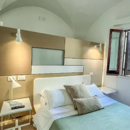 Santacroce Luxury Rooms