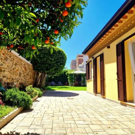 Serra di mare casa vacanze a Livorno