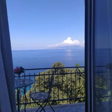 Judia Camere sul Mare