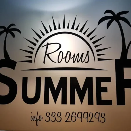 Summer Rooms