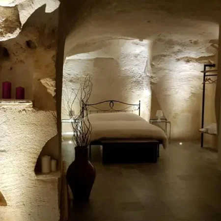 Il Vialetto nei Sassi