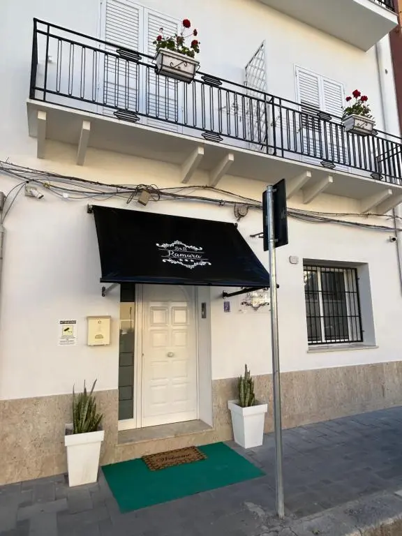 b&b