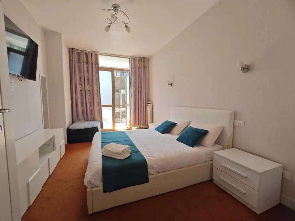 XIXI B&B