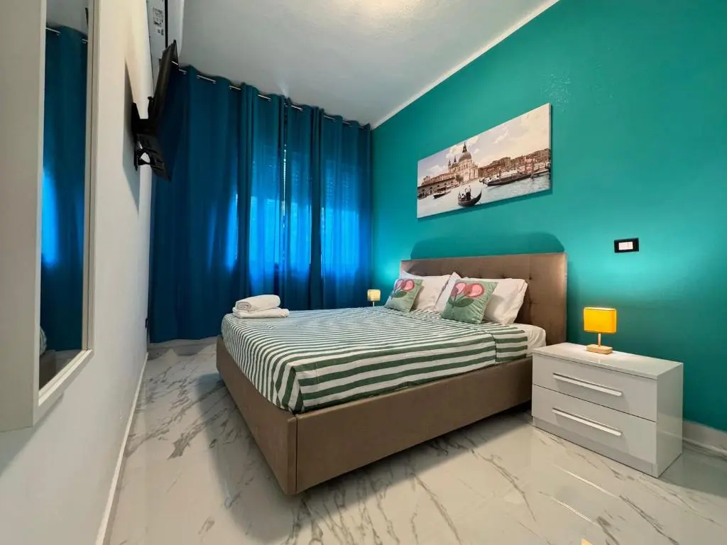 United Apartment