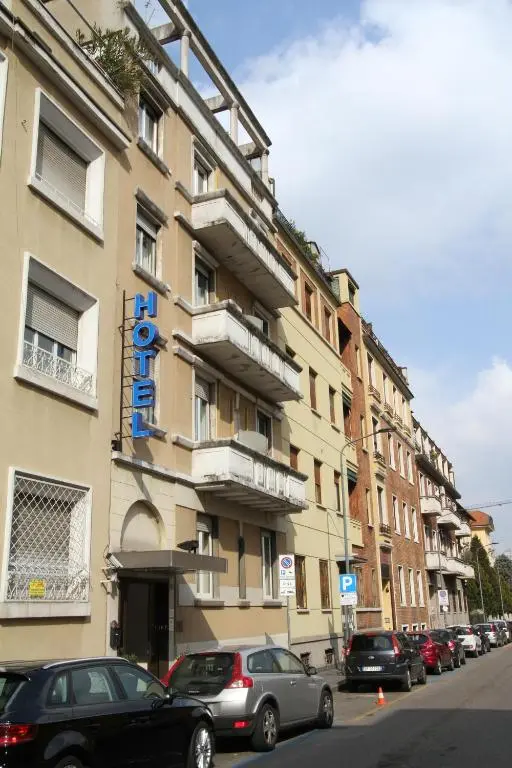 Apartments Cesena 3 Milano