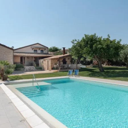 Casa Natia