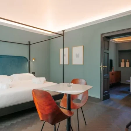 MoLo Suites