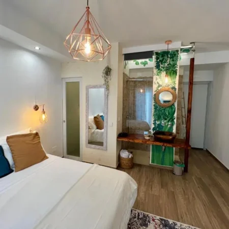 Urban jungle rooms