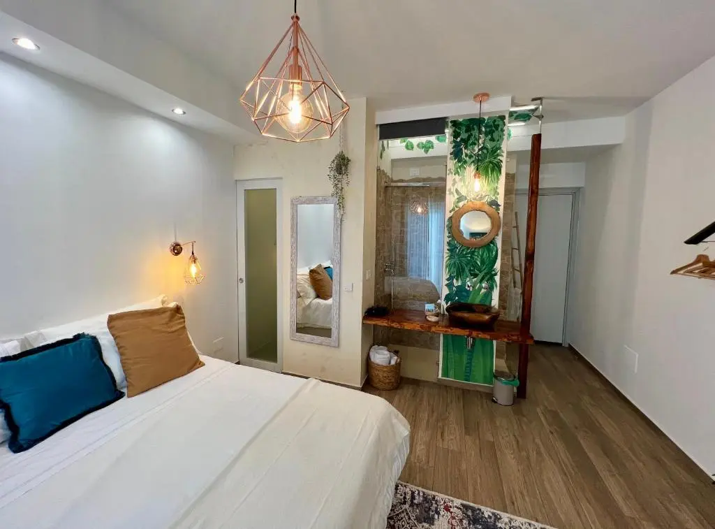 Urban jungle rooms