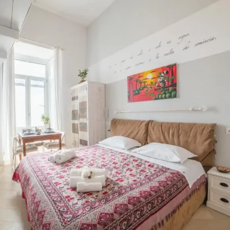 Bed In Naples