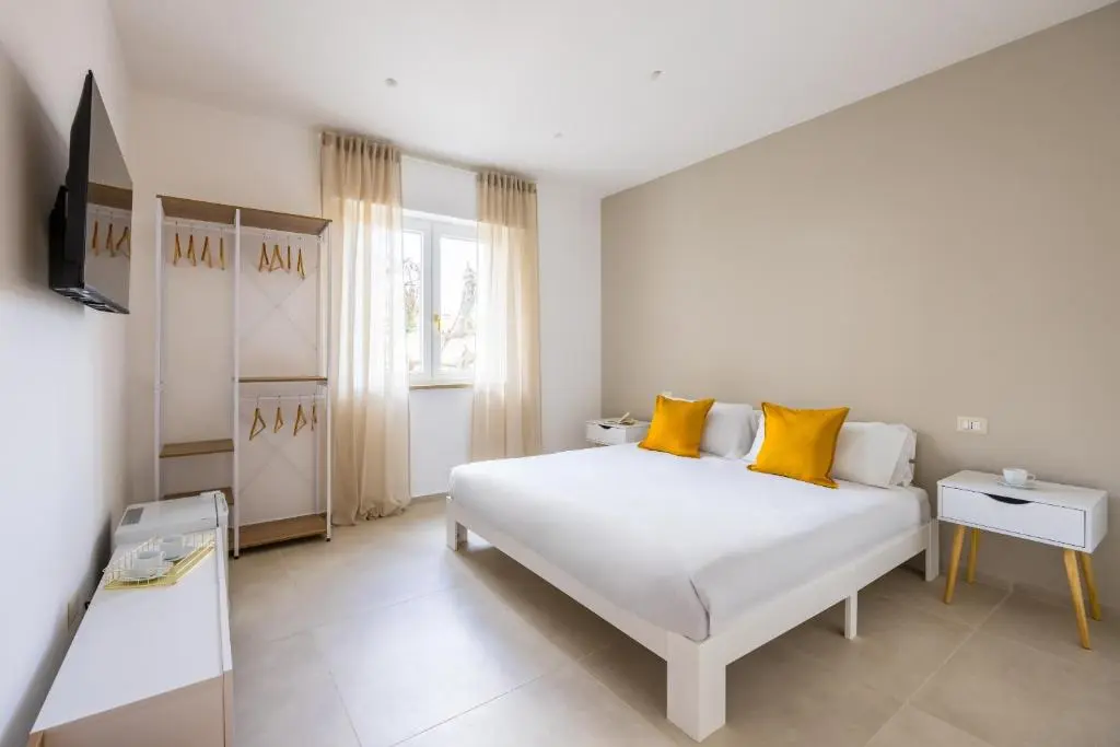montesanto rooms