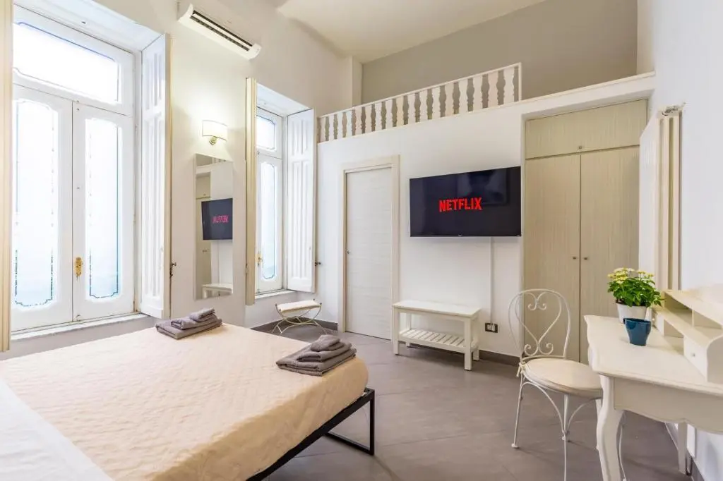 Napoli Relax Rooms-vicino lungomare-