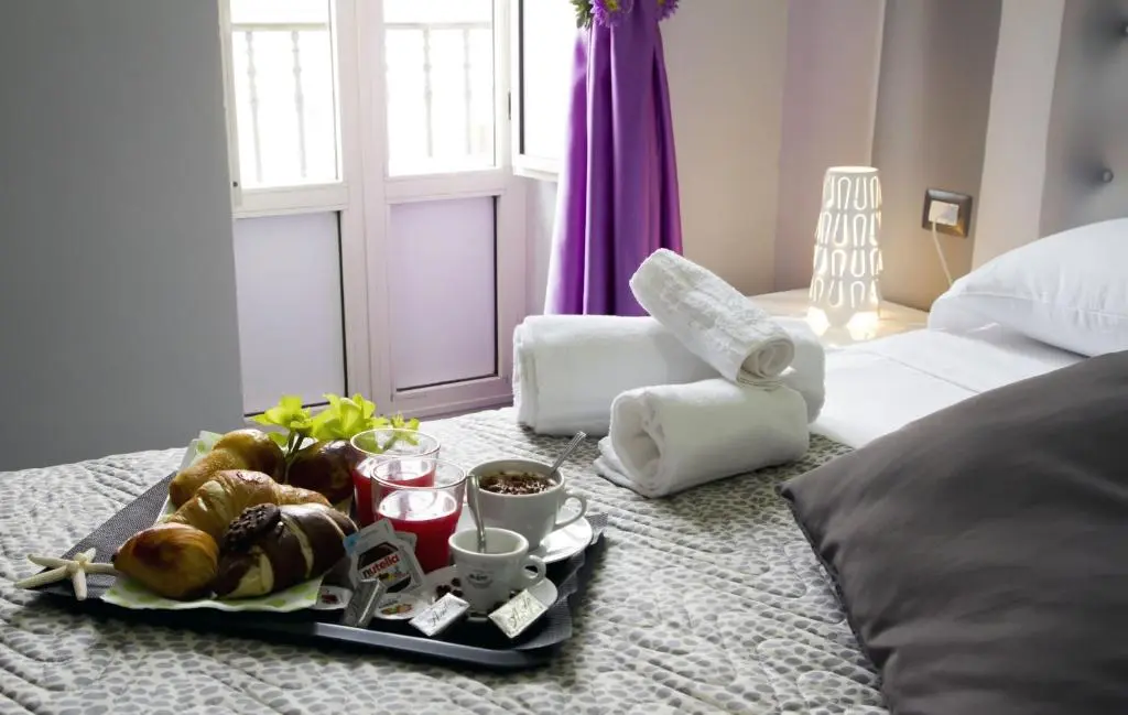 B&B Napoli Binario 1