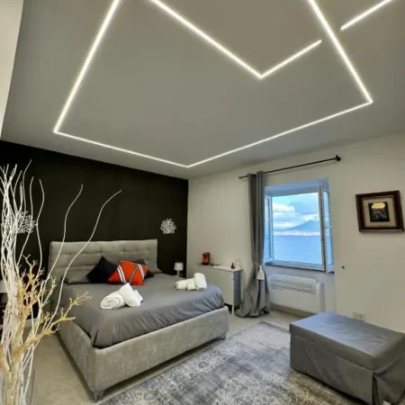 Hv suites pausilypon