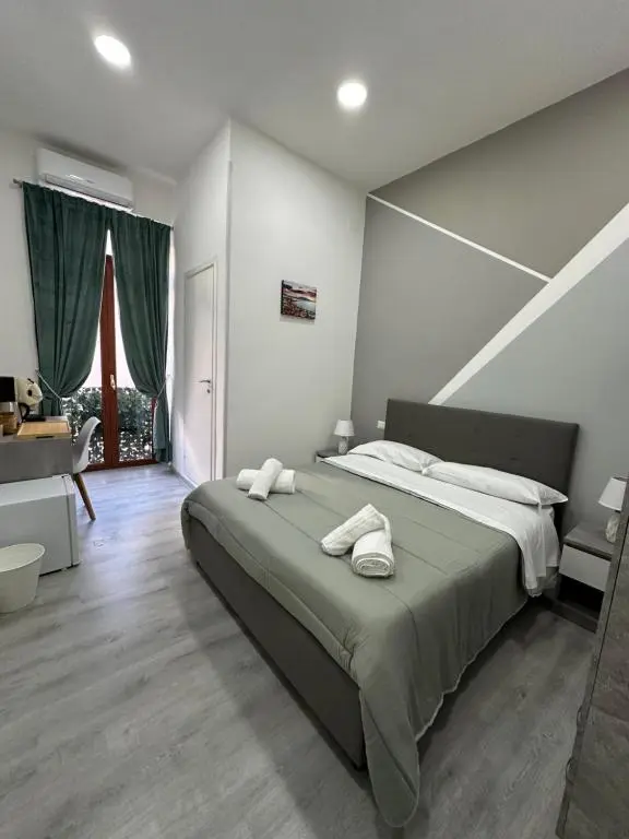 Garibaldi Guest House