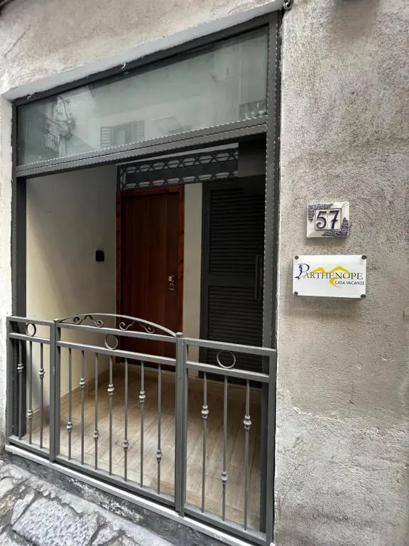 Parthenope – Casa Vacanze