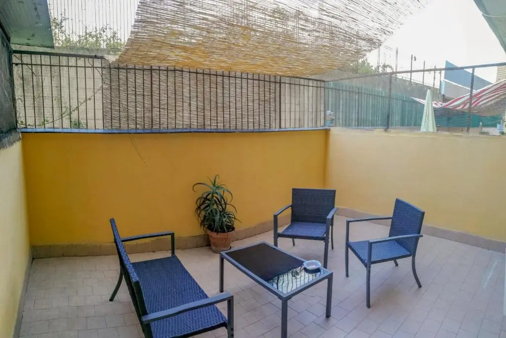 Metro Guest House