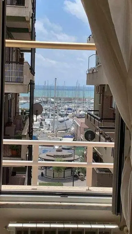 Appartamento sul Porto Nettuno