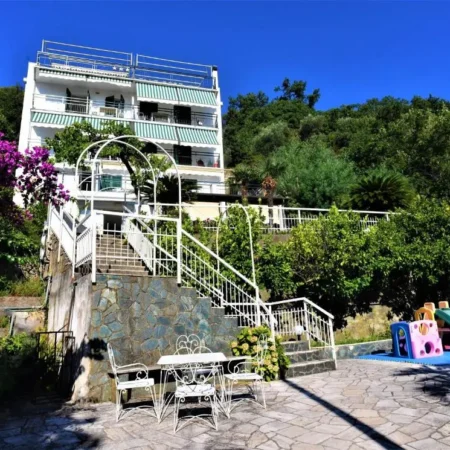 Villa delle Rose