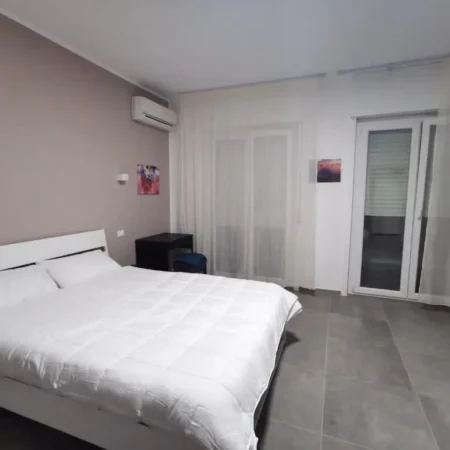 CESARE ROOMS