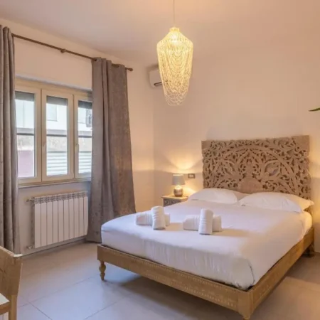 Fly B&B