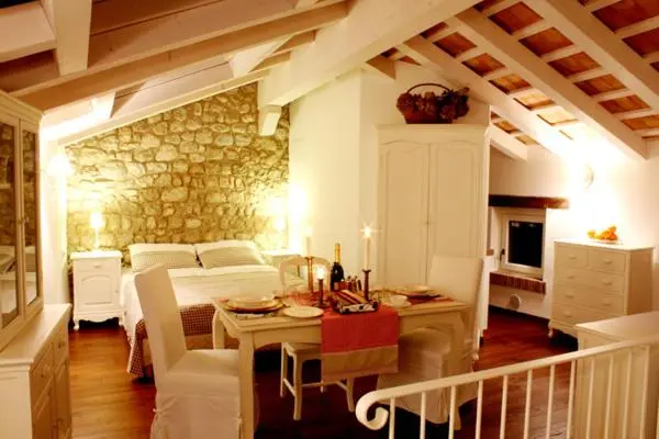 Residenza dei Tolomei