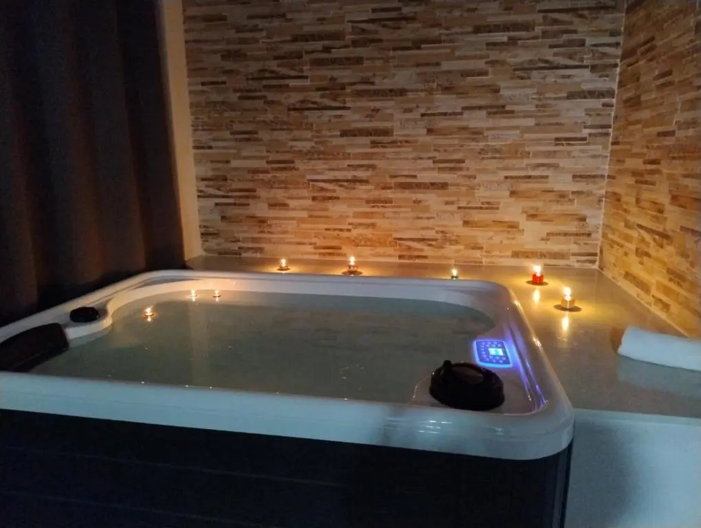 L’ Ancora Luxury Apartments